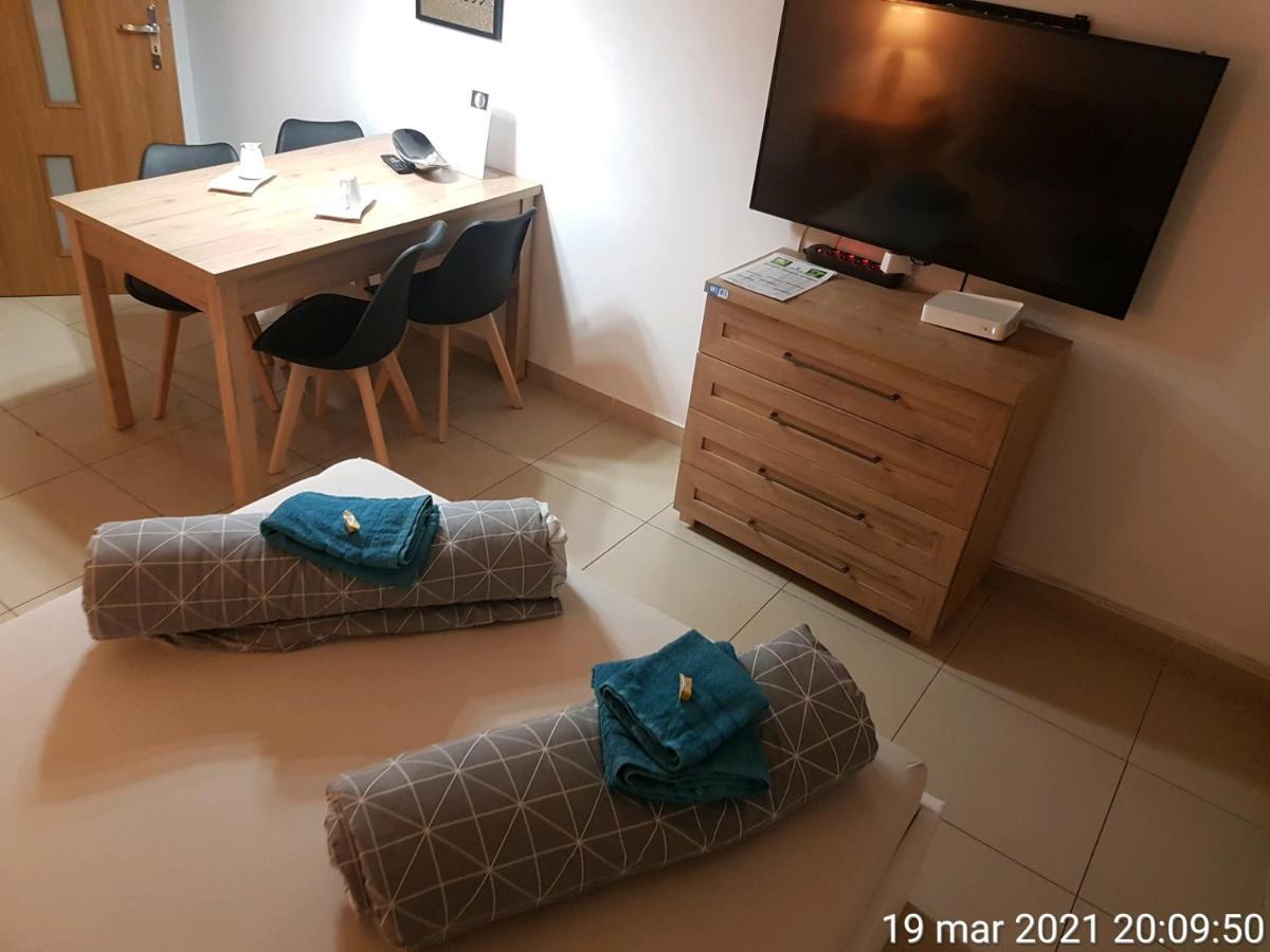 Apartamenty Rest Studio Self Check-In 24H 比托姆 外观 照片